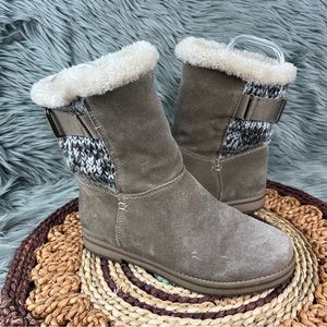 White Mountain Sz 6.5 Polarair Suede Faux Fur Lined Knit Sweater Winter Boots